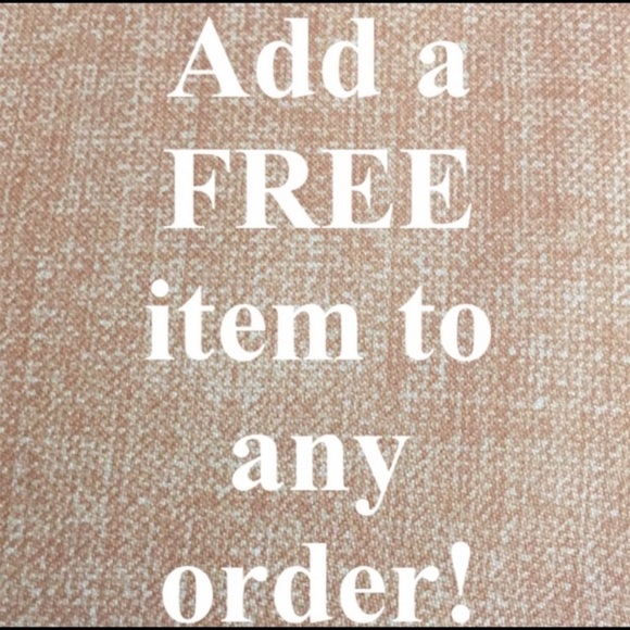 Linen Wristlet Handmade Natural Tones, Weddings Minimalist, spring, bridesmaids - Picture 7 of 8